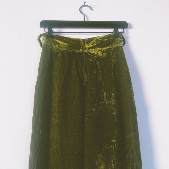Tularosa Ruth Pants Velvet Moss Green Revolve XS - Picture 6 of 7